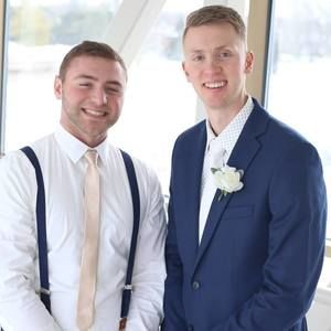 Meet your Posher, Collin